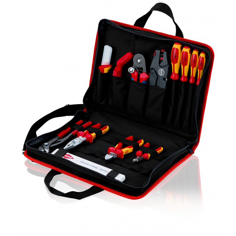 TROUSSE A OUTILS COMPACTE  Outillage et matériaux professionnels